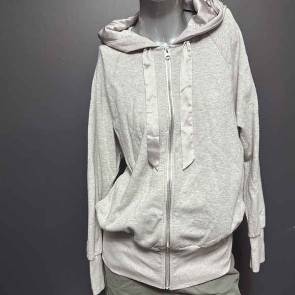 Victoria's Secret Tops - Victoria’s Secret Oatmeal Beige Zip Up Hoodie